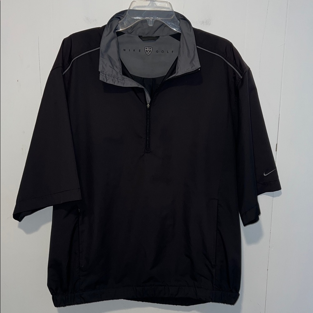 Nike Golf Men's Black and Gray Windbreaker Pullover 3/4 Zip Short Sleeve 1103